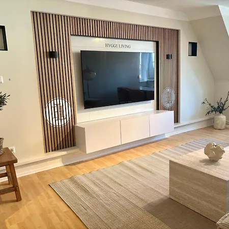 Apartment Hyggeliving - 94 Qm - Blick Auf Marktkirche - 65 Zoll Tv - Hunde - Neu