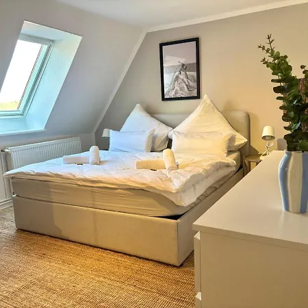 Hyggeliving - 94 Qm - Blick Auf Marktkirche - 65 Zoll Tv - Hunde - Neu Apartment