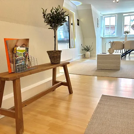 Apartment Hyggeliving - 94 Qm - Blick Auf Marktkirche - 65 Zoll Tv - Hunde - Neu