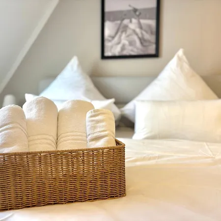 Hyggeliving - 94 Qm - Blick Auf Marktkirche - 65 Zoll Tv - Hunde - Neu Goslar